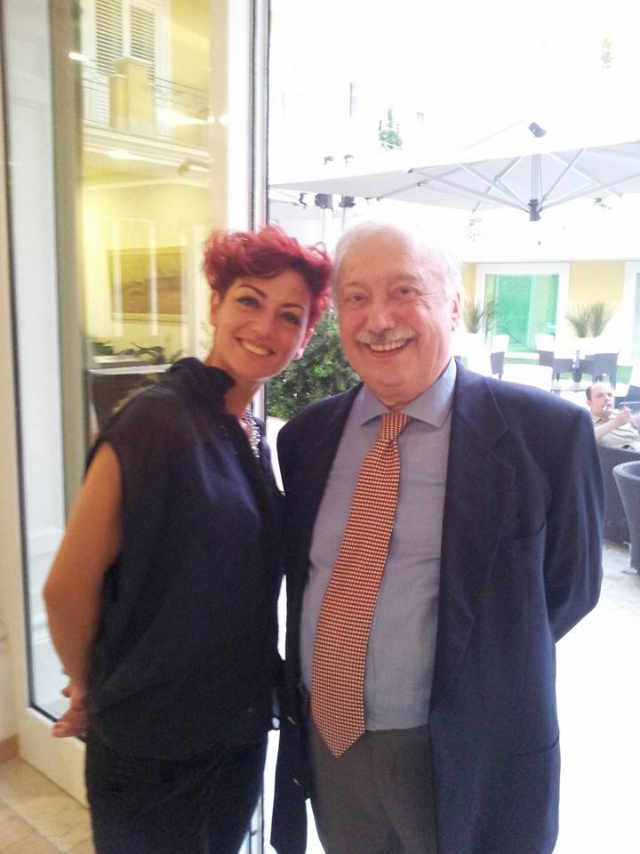 10986517_1041778725850883_4971545863796981170_n